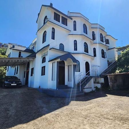 Bob Lesiure Hotel Ooty Eksteriør billede