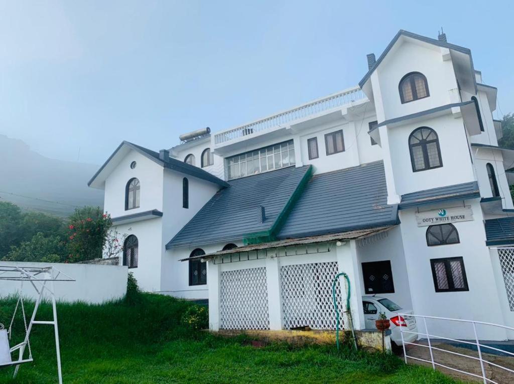 Bob Lesiure Hotel Ooty Eksteriør billede